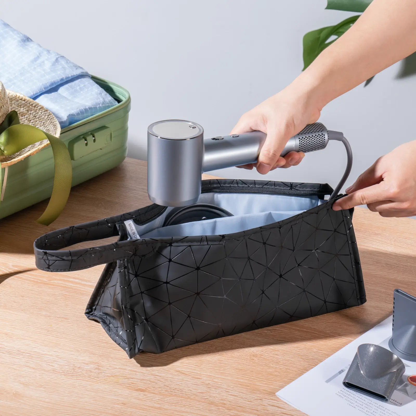 Geometric Pattern Portable Hair Dryer Bag for Travel - Image 2
