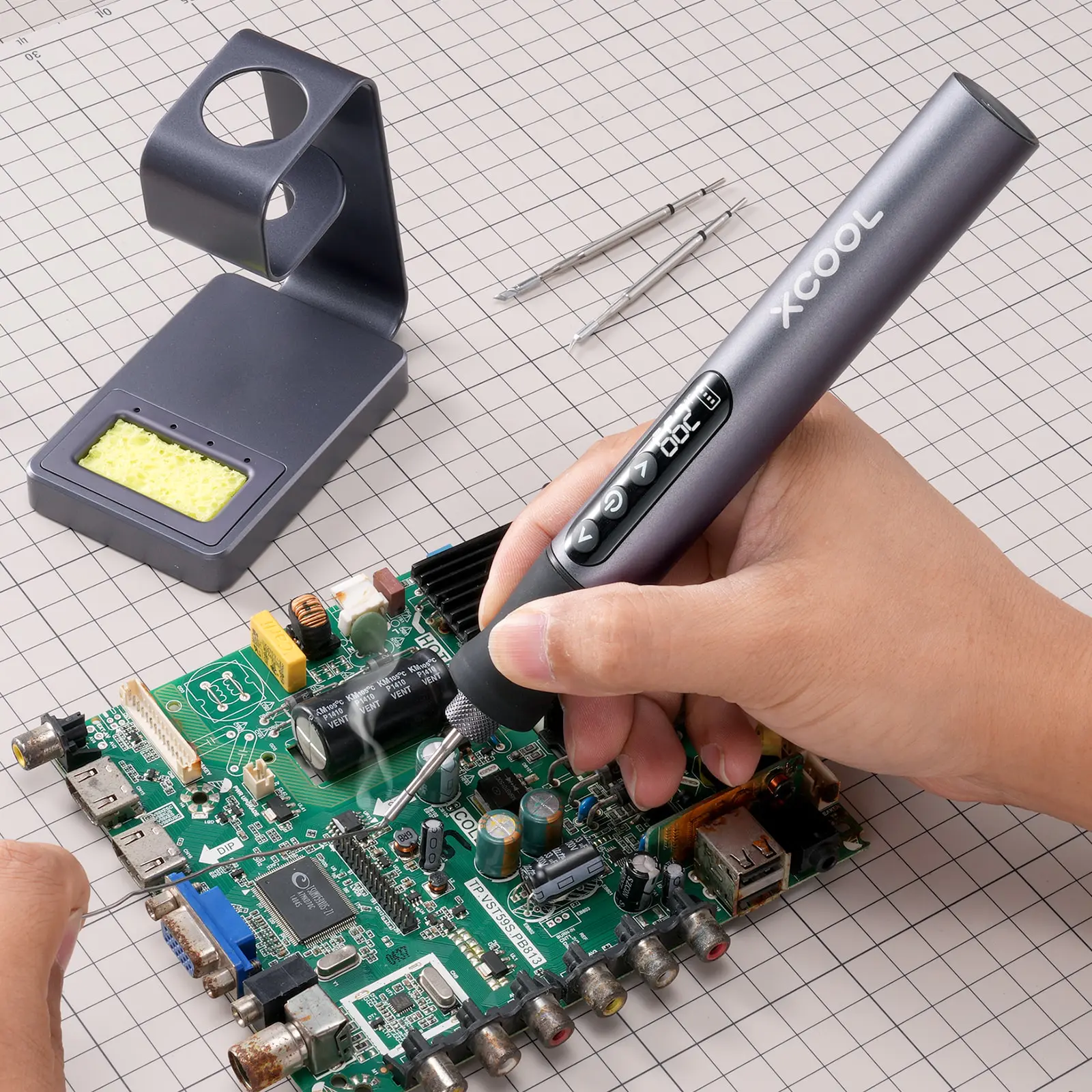 SolderAce Cordless Soldering Iron Kit - Image 2