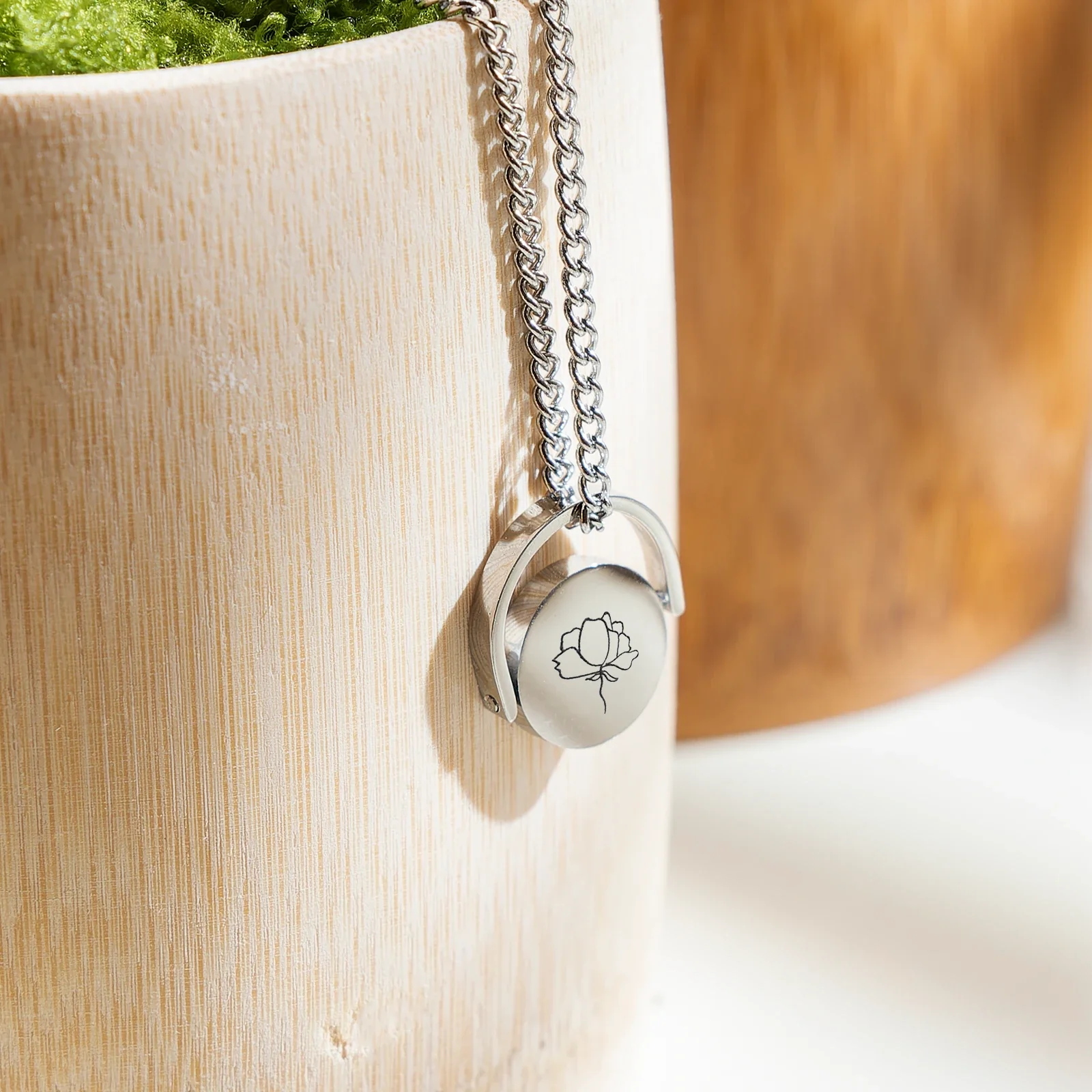 Stainless Steel Spinner Necklace (3pcs) - Image 2